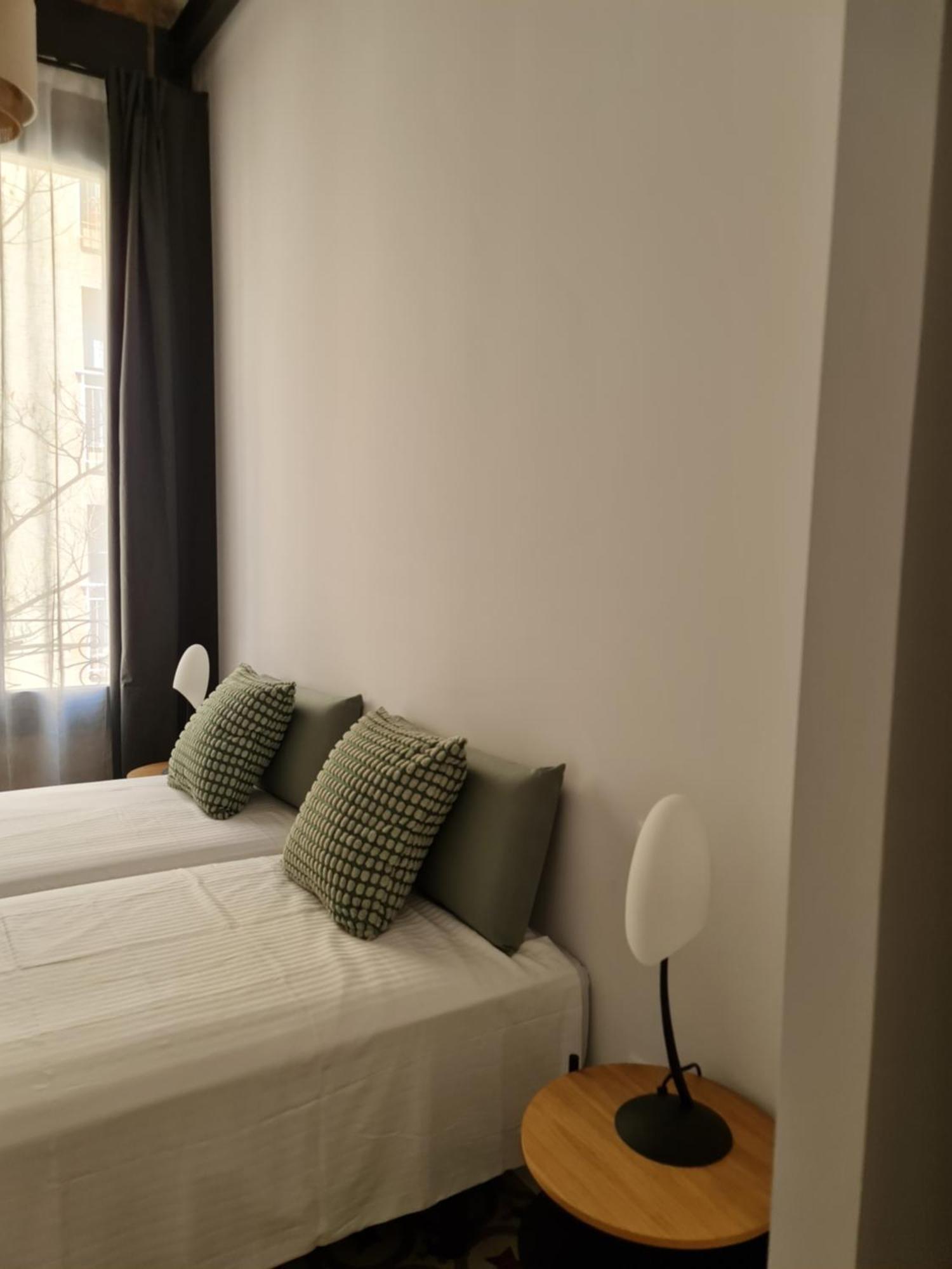 Poble Sec Charming Apartment Barcelona Exteriör bild