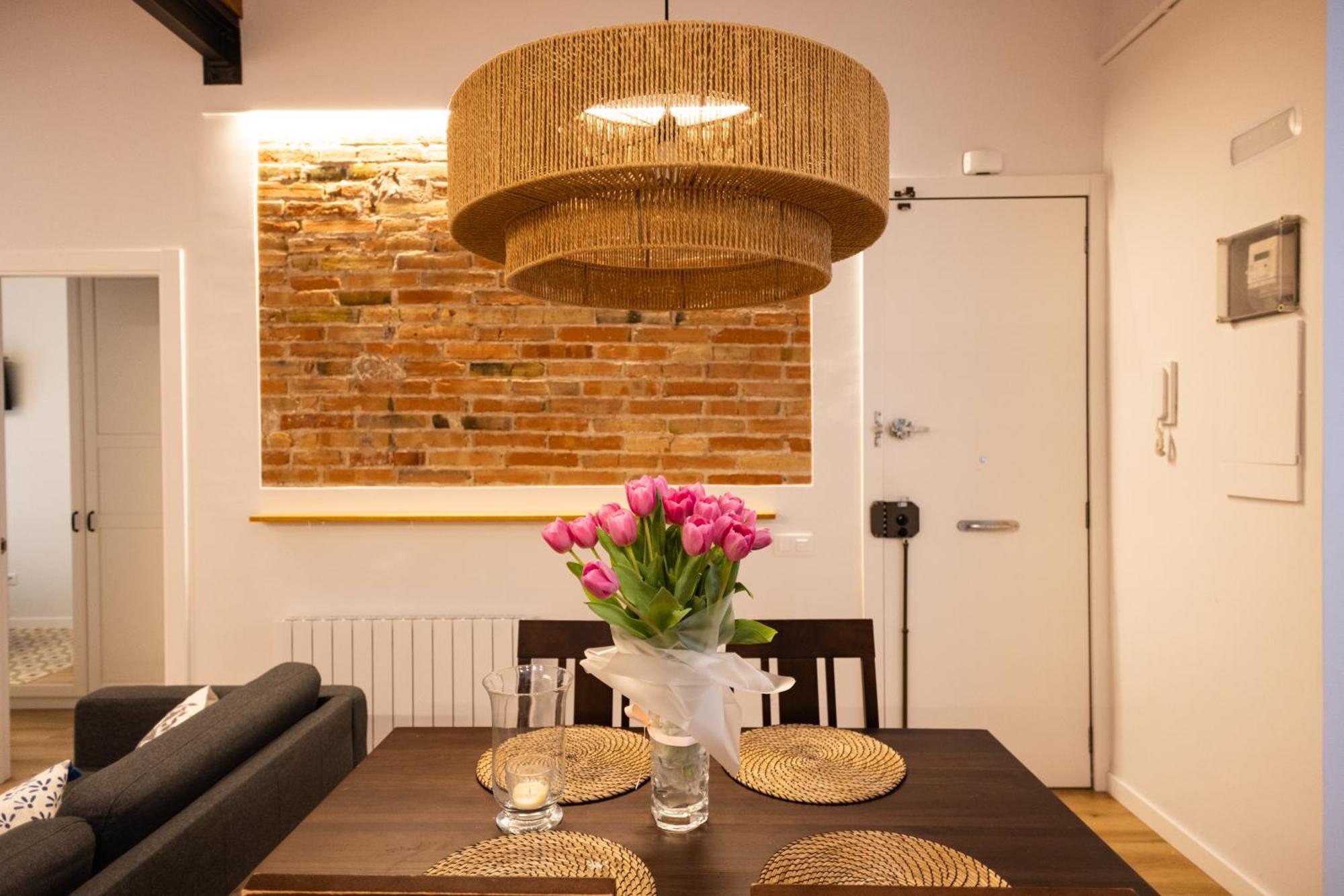 Poble Sec Charming Apartment Barcelona Exteriör bild